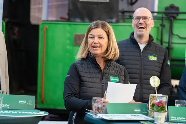 Ute Gurdet, Geschäftsführerin des Tourismusverbandes Hochsteiermark und Vorsitzender Nino Contini.