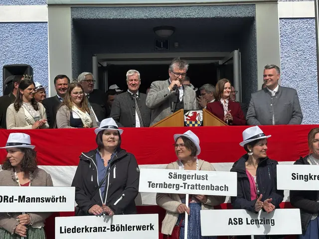 Bürgermeister Josef Forster mit Andreas Pum, Andreas Kasser, Martina Gerersdorfer und Lukas Michlmayr.