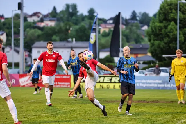 Asten warf alles ins Spiel, doch am Ende siegte der Favorit: Ansfelden ist drauf und dran, Enns den Titel noch streitig zu machen. | Foto: Reischl
