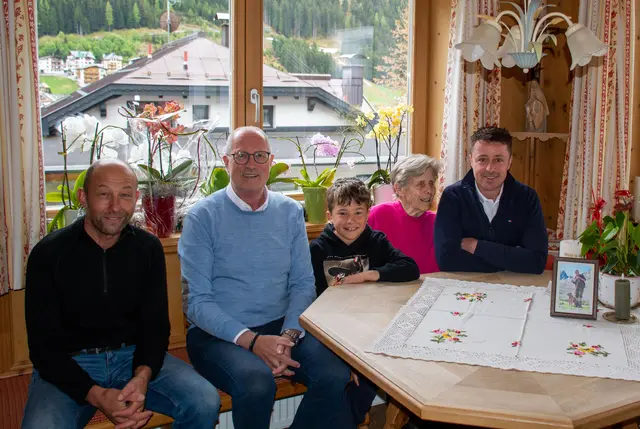 vlnr.: Thomas Jehle, Bgm. Werner Kurz, Kilian Jehle, Jubilarin Gertrud Jehle, Vbgm. Daniel Winkler