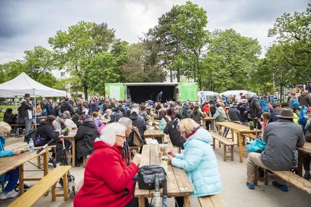 Am Samstag, 30. Mai, ist es wieder soweit: Das Liesinger Frühlingsfest im Stadtpark Atzgersdorf lädt zum gemeinsamen Feiern ein. | Foto: BV 23