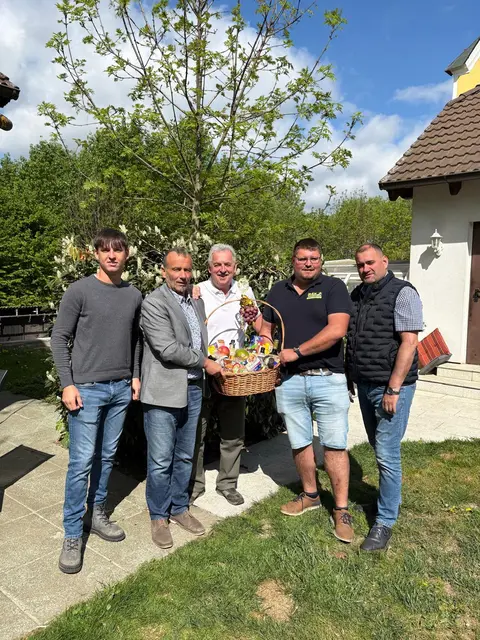 Franz Wögenstein jun., FPÖ-Bezirksparteiobmann von Zwettl Nationalrat Alois Kainz, Jubilar Franz Wögenstein, Patrick Rak und Gerhard Mahringer (v.l.). | Foto: FPÖ