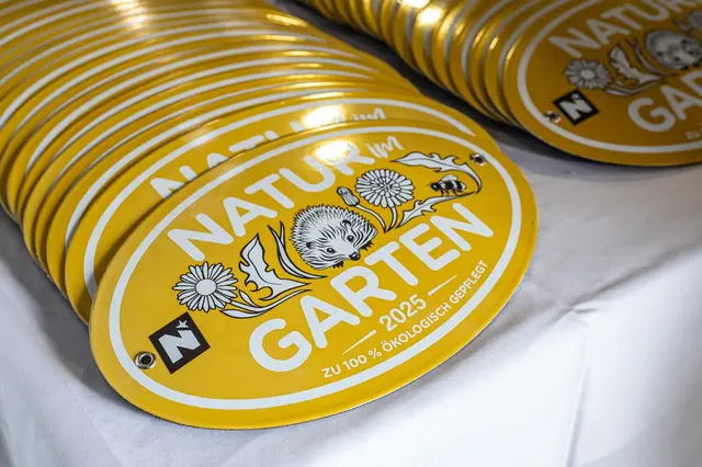 Die NÖ Umweltbewegung „Natur im Garten“ hat im Rahmen einer feierlichen Verleihung erneut Schaugärten in Niederösterreich mit dem „Goldenen Igel“ ausgezeichnet. | Foto: „Natur im Garten“ / J. Ehn