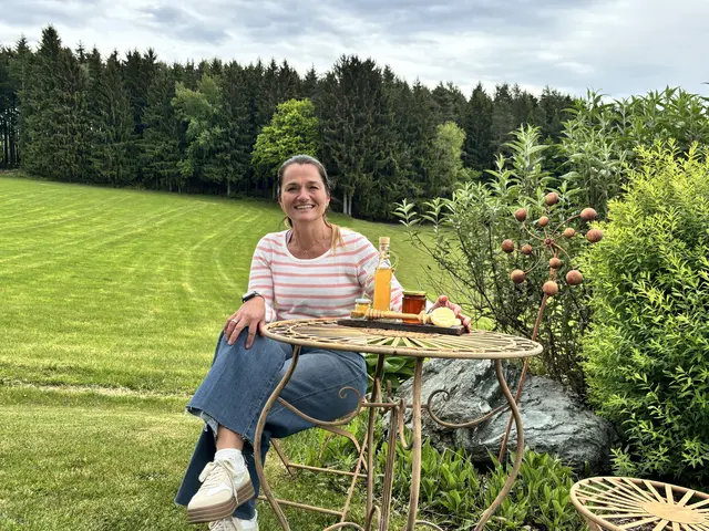 Katrin Platzner: "Als Bäuerin lebt man in und mit der Natur. Der Jahreskreislauf gibt die Arbeit vor." | Foto: MeinBezirk/Isabella Friessnegg