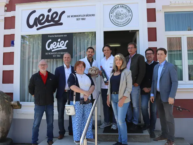 Der frühere Gemeindebäcker Lukas Pestuka eröffnete mit der Bäckerei Geier einen Shop. | Foto: zVg Geier