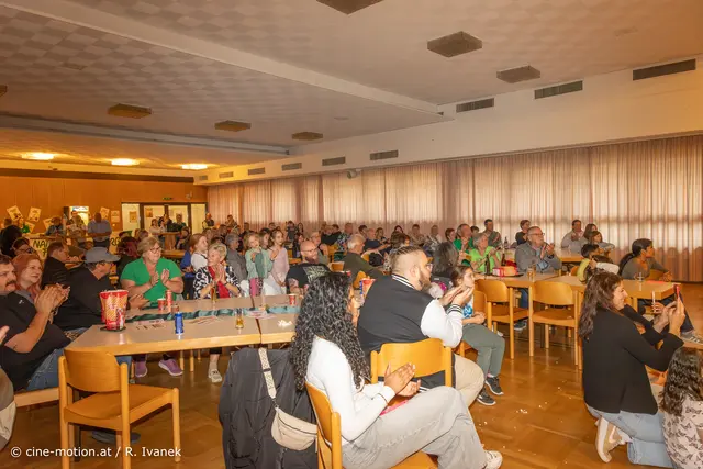 Großer Applauf für diese gut abgestimmte Performance aus dem Publikum. | Foto: cine-motion.at / R. Ivanek