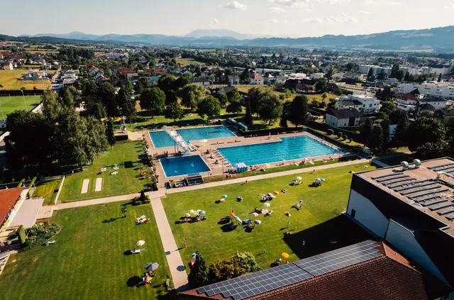 Seit 1966 ist das Wolfsberger Stadionbad ein fixer Bestandteil des sommerlichen Freizeitangebots der Stadt. | Foto: Tribondeau