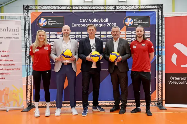 Dana Schmit (Mitglied des Damen-Teams), ÖVV-Generalsekretär Philipp Seel, Sportlandesrat Heinrich Dorner, ÖVV-Präsident Gernot Leitner und Max Thaller (Mitglied des Herrenteams). | Foto: Landesmedienservice Burgenland