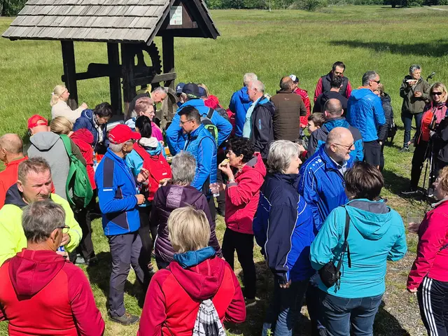 Die Naturfreunde Loipersdorf-Kitzladen luden zum Familien-Rad-Wandertag ein und viele nahmen daran teil. | Foto: Sylvia Kremsner