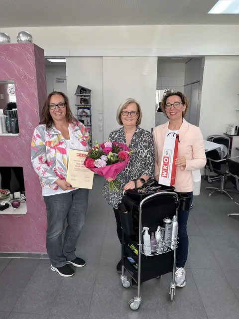 Besondere Ehrung für Sylvia Fürhauser zum 65. Geburtstag