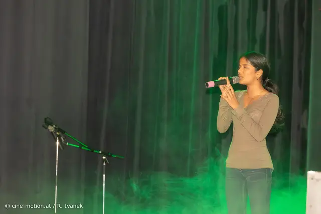 Meggy - 14 Jahre brellierte mit ihrer Performance eines schwierigen Liedes und bekam ebenfalls die Höchstbewertung. | Foto: cine-motion.at / R. Ivanek