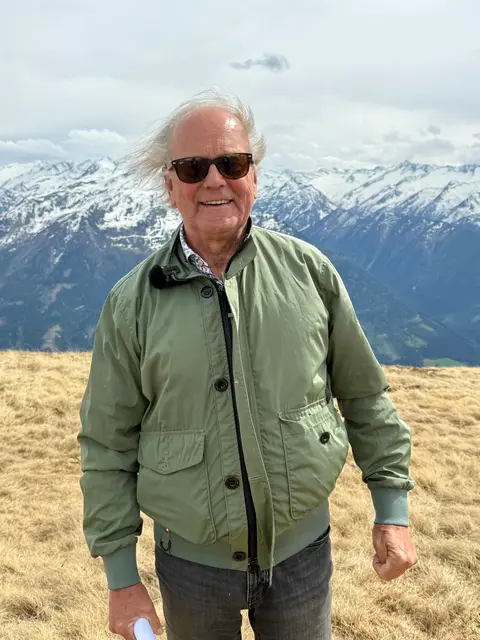 Georg Zenz baut eine Arche am Wildkogel. | Foto: Zenz