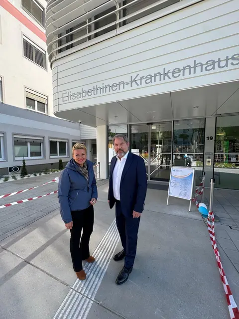 Umbau des Elisabethinen-Krankenhauses: Verkehrssicherheit im Fokus