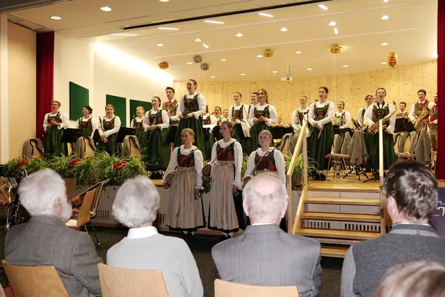 Die Musikkapelle Thurn lud unter dem Motto „Hakuna Matata – Musik kennt keine Sorgen“ zum Frühjahrskonzert. | Foto: MK Thurn