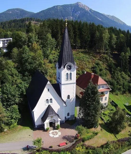 Kabarettabend in der Schneerosenkirche Hermagor | Foto: Privat