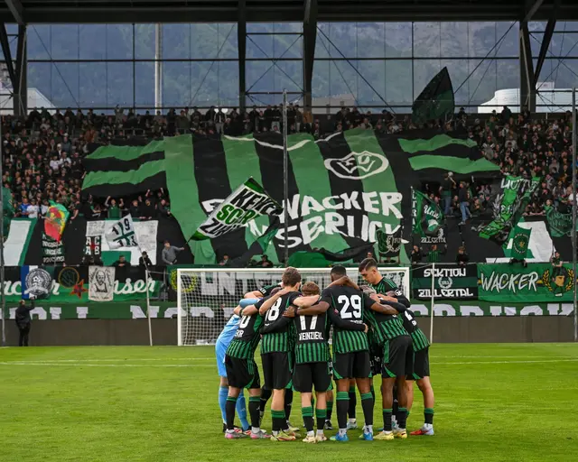Der FC Wacker Innsbruck spielt in der nächsten Saison in der Admiral 2. Liga (zweithöchste Spielklasse). Jetzt wollen Fans und Spieler noch den Cup- und den Meistertitel holen. | Foto: FCW/Schönherr