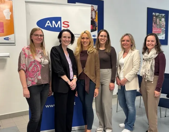 Barbara Santer (zb-Zentrum für Beratung, Training &amp; Entwicklung), Elisabeth Pöcksteiner-Riefler (PVA) Lisa-Maria Henninger (AMS Waidhofen/Ybbs), Vera Strasser (Pawero), Isabella Süß (Frau&amp; Arbeit), Sabrina Ebenhofer (Pawero) | Foto: Arbeitsmarktservice Waidhofen an der Ybbs