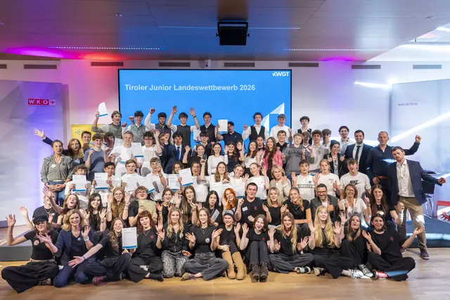 Engagierte Schüler:innen, begeisterte Jury-Mitglieder – das Finale des Junior Landeswettbewerbs 2026 in der Wirtschaftskammer Tirol war ein voller Erfolg. | Foto: WK Tirol / Die Fotografen