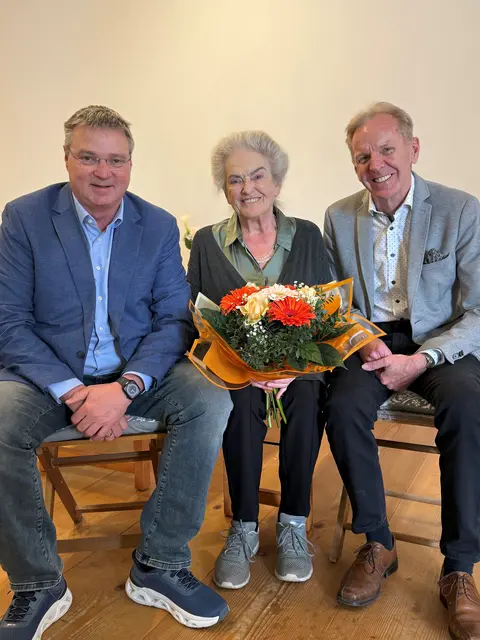 Bgm. Abg. z. NR Wolfgang Kocevar, Lieselotte Glock, Vize Bgm. Christian Pusch. | Foto: Stadtgemeinde Ebreichsdorf