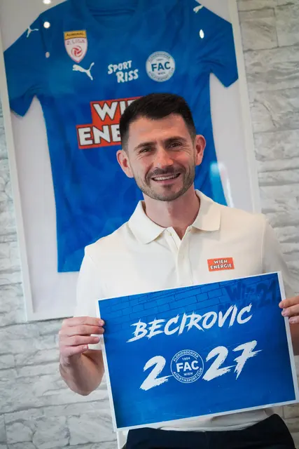 Becirovic bleibt Blau-Weiß. | Foto: FAC