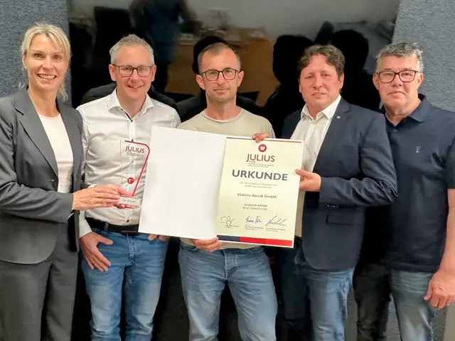 V. l.: Sabine Lindorfer, Prokurist Manuel Pölz, Geschäftsführer Matthias Brunner, Florian Gumpinger und Johannes Kapl.
 | Foto: WB UU