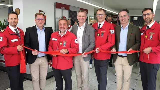Ehrenamtliche Heldinnen machen den Henry Laden zu einem Vorzeigeprojekt