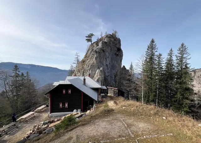 Die Kienthaler feiern am 30. Mai ihr Turmsteinkreuz