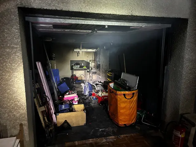 Der Garagenbrand wurde rechtzeitig entdeckt und dadurch Schlimmeres verhindert. | Foto: FF Biedermannsdorf