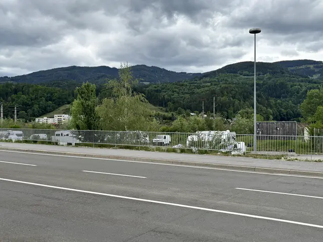 Wohnwagenlager am Baumax-Gelände