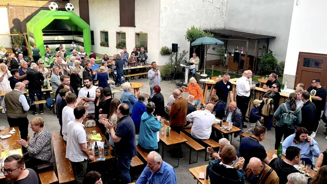 Beste Stimmung beim traditionellen Maifest | Foto: Stadtgemeinde Fischamend