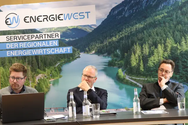 Marco Pallhuber, Thomas Huber und Artur Egger präsentierten das Projekt. | Foto: Thomas Seelos