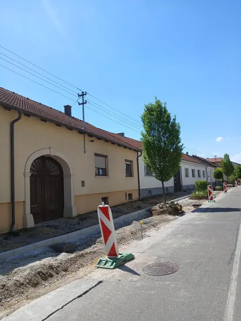 Aufgegrabene Straße