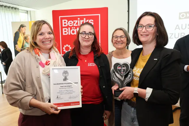 Der Fachbereich "Mobile Dienste, Palliativteams und Virgilambulanz" des Caritasverband  Salzburg konnte sich den Sieg in der Kategorie "Teamleistung und Kooperation" beim Pflegepreis von MeinBezirk Salzburg sichern.  | Foto: Franz Neumayr