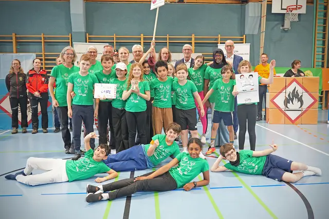 Die Volksschule Angergasse Innsbruck holte sich den Sieg und vertritt Tirol beim Bundesfinale in Wien. | Foto: Land Tirol