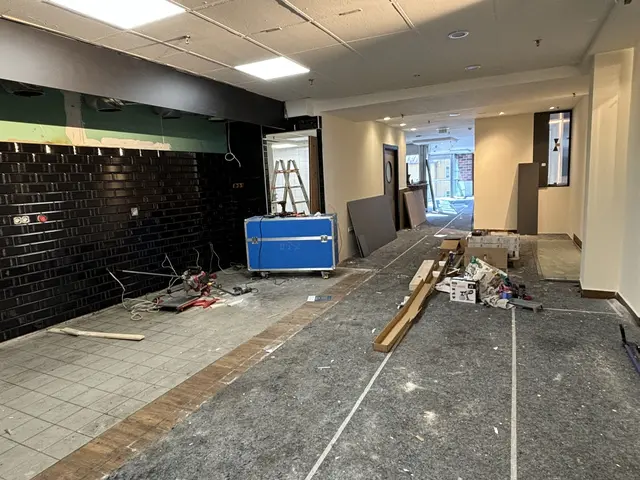Noch ist das Burger-Lokal Großbaustelle. | Foto: MeinBezirk/Angelika Kern