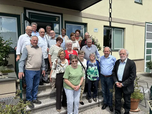 Vor genau 62 Jahren schlossen die ehemaligen Schülerinnen und Schüler ihre Schulzeit im Marianum Steinberg ab.  | Foto: MeinBezirk/Barbara Babonitsch-Diewald