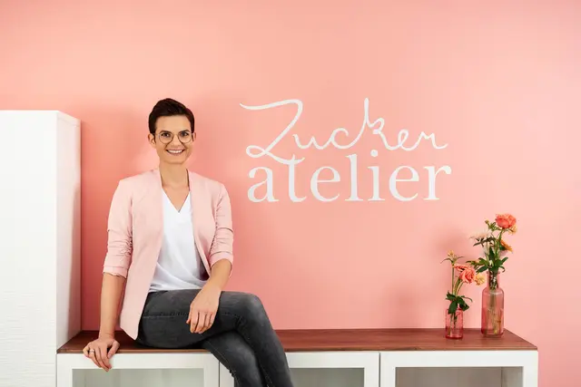 Stefanie Prem hat mit 40 Jahren auf ihr Gefühl gehört und das Zuckeratelier in Hart bei Graz gegründet. | Foto: LichtechtFotografie