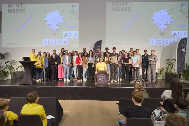Noch läuft das MINT-Programm als Schulversuch – eine Aufnahme ins Regelschulsystem ist aber bereits geplant.  | Foto: Johannes Puch
