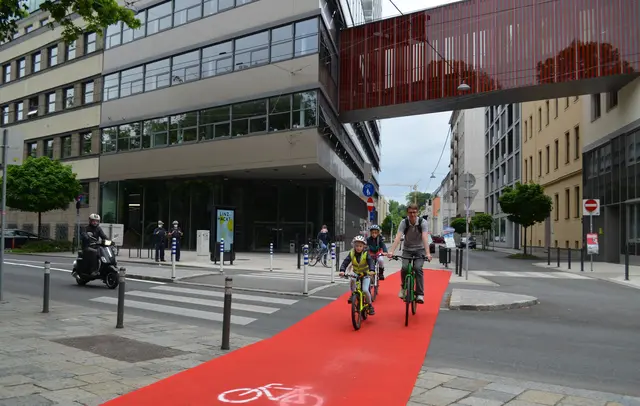 Im Rahmen der Architekturtage von 28. bis 30. Mai zeigt die Radlobby Oberösterreich konkrete Lücken und Sicherheitsprobleme im Radwegenetz auf.  | Foto: Radlobby OÖ