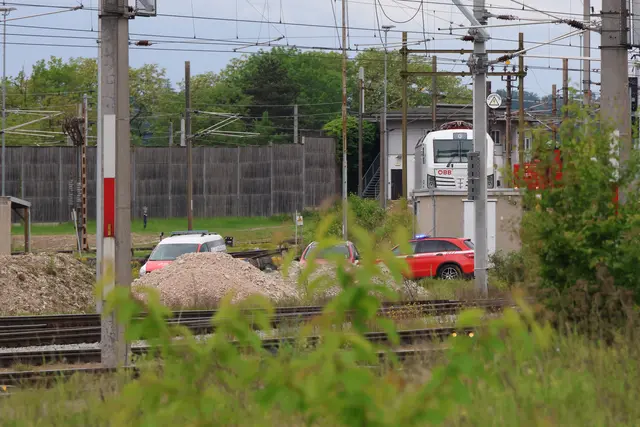 Ein möglicher Gefahrstoffaustritt bei einem Kesselwaggon der mit Ammoniak beladen war, wurde am Verschubbahnhof in Wels befürchtet. | Foto: laumat.at