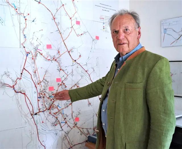 WG-Obmann Hans Pfeiffenberger konnte bald Entwarung geben. | Foto: Josef Wind