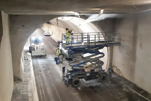 Die Asfinag musste die Tunnelbeschichtung vornehmen, die für Helligkeit sorgt und die regelmäßige Reinigung der Wände ermöglicht | Foto: Asfinag