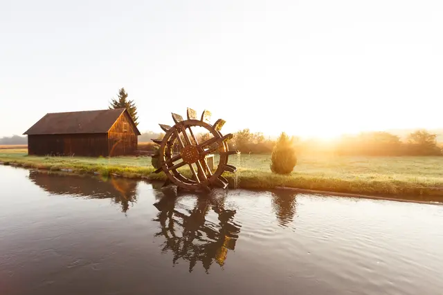 Mühlrad der Haindl-Mühle, die heuer auch Schauplatz der Vollmund-Serie ist.