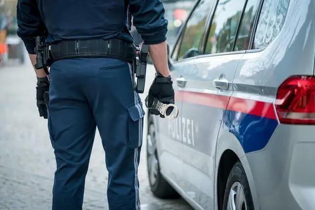 Die Polizei ermittelt nach einem vermutlichen Mord in Kottingbrunn (Symbolbild) | Foto: Bernhard Knaus