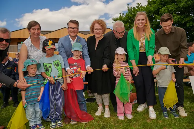 Eröffnungsfeier für den neuen Kindergarten in Hennersdorf