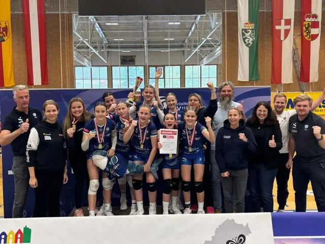 Die jungen Volleyballerinnen des TSV Hartberg jubelten über den österreichischen Meistertitel. | Foto: TSV Hartberg