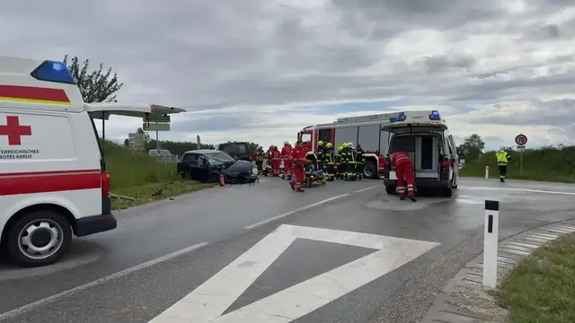 In Taiskirchen ereignete sich gestern, 20. Mai 2026, ein schwerer Kreuzungsunfall. | Foto: FF Breitenried