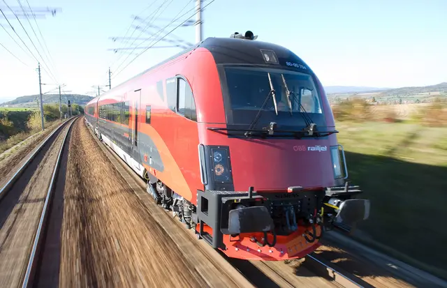 ÖBB und Westbahn bekommen Konkurrenz: Ab 2027 ist das Unternehmen Silverstar Railways auf den heimischen Gleisen unterwegs. | Foto: ÖBB