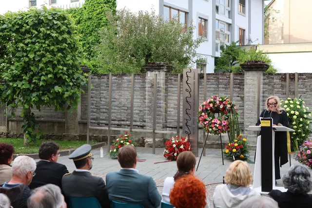 Mag.a Alexandra Schmidt vom Verein Erinnern Villach | Foto: Boris Novak