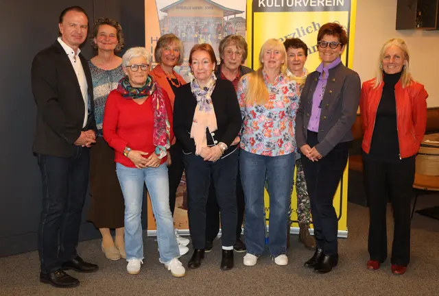 Benefizausstellung unterstützt Schule in Kenia